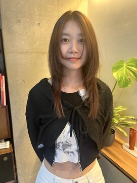 ナループロア ルームー(Nalu pu loa ROOMOO) ブラウンカラー/レイヤーカット/韓国レイヤーカット