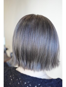 クロエ バイ ラヴィズム 新津店(CLOE by LUVISM) シルバーグレー