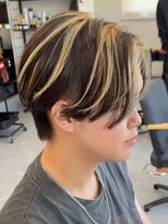 フゥ 宇都宮(FeU)&nbsp;波巻きパーマメンズパーマメンズヘアツーブロックツイストパーマ