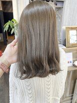 アクトゥス(AEQUITAS) オリーブグレージュ×ハーフブリーチ