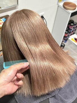 いろあそび 八王子 ミルクティーベージュ