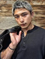 トルネード(TORNADO) Spiky Buzz Cut in Ash Gray White Bleach A1227