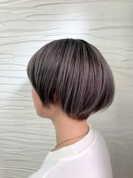 グロウトヨサキワン(GLOW TOYOSAKI ONE) 透け感可愛いグレージュカラー