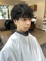 ウユ(uhyu) シャドウパーマ