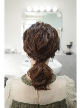 ゆるふわローポニー