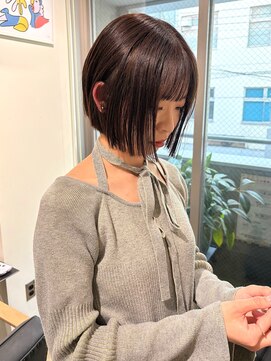 ノル 栄矢場町(nol) ぱつっと切りっぱなしボブ×オリーブベージュ