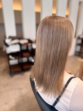 ヘアーメイク アディクト(HAIR MAKE addict) 【柔らか似合わせベージュ 町田有理佳】