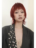 レコ 渋谷(LECO)&nbsp;ショートウルフカットブリーチなしダブルカラーレッドカラー