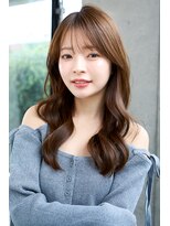 レノラ 本町(LENORA)&nbsp;ミディアムレイヤーミルクティーベージュアンニュイヘア
