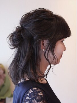 ツイギー 宮西店(TWiGGY) 【シンプルだけどオシャレ感のあるアレンジ】