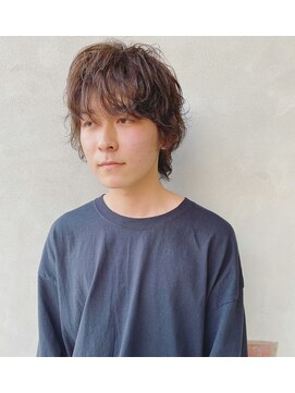 イン(in.) アンニュイウルフ