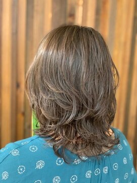 クオリス 上福岡店(QUALIS) ウルフ/レイヤーカット/くびれ/小顔/デジタルパーマ/30代40代