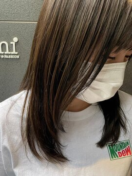 グミ(gumi) *gumi*カラーケアトリートメント×艶髪