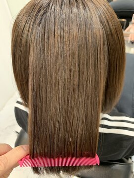 エスカーラ 表参道(THE ESCALA) @m_ayu/大人かわいいヘア/美髪/前下がりボブ/タビラマユミ