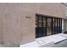 ルーシーズ 鶴見店(Rucy’s)