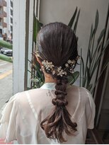 アン(Hair make un)&nbsp;編みおろしヘアセット