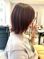 ヤサシイサロン(YASASHII SALON)&nbsp;カシスピンク×外ハネミディアムボブ