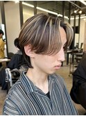 ハイライトセンターパートメッシュダブルカラーツーブロック