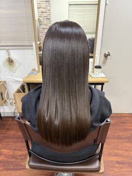 リアナ(RIANA) 髪質改善トリートメント＋カラー