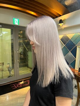 ロア 福岡天神本店(LORE) ダブルカラーベージュカラーケアブリーチカラーハイトーンボブ