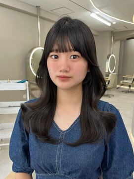 アイドットプラスサッポロ 札幌(i.+SAPPORO) 清楚感あふれる艶セミロング