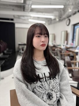 ハピネス 梅田茶屋町店(HAPPINESS) ワンホンヘア ワンカール オルチャンレイヤー ぱっつん前髪