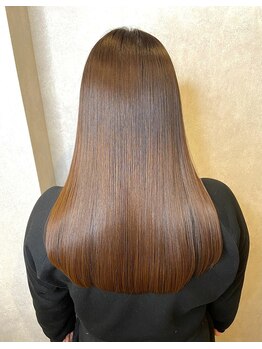 《金沢文庫徒歩3分/当日予約OK》サロン帰りの手触りがずっと続く。触れたくなる、うるツヤヘアへ。