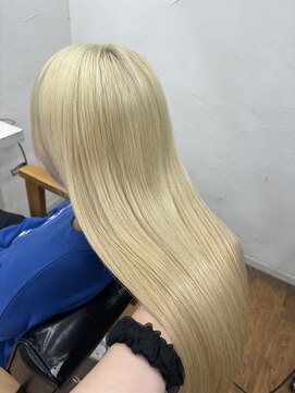 カノン(kanon) 【kanon松戸】香野優子　ホワイトブロンド