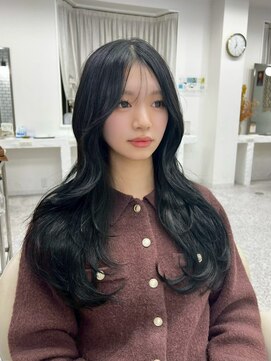 ロマーリ(LOMARLIE) コテ巻き風デジタルパーマ20代30代40代レイヤーカット2