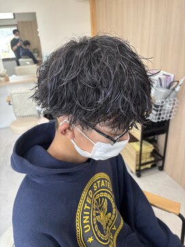 メロウ(mellow) ツイストスパイラルパーマ×メッシュキャップハイライト