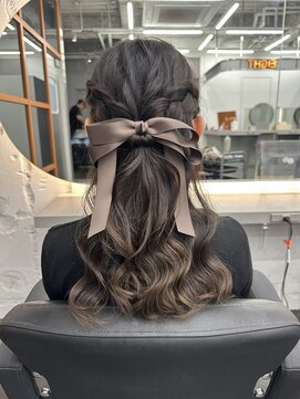 エイト 立川店(EIGHT) ハーフアップ