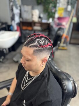 バーバーショップライズ 2nd(barber shop RAIzE) デザインコーンロウ