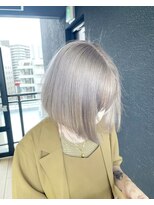 ハーディ 天神大名(Hardy)&nbsp;グレーカラー ハイトーン ケアブリーチ ボブ