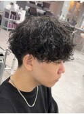 シャドウパーマラウンドマッシュフェザーパーマ