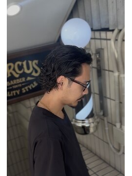 ドルクス 上野店(Dorcus) グランジパーマ