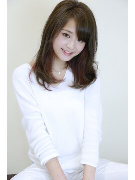 クラウン ヘアー(CLOWN hair) ピンクのポイントカラーで遊びのあるスタイルに