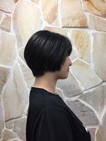 サロン ド ハル salon de HARU モードショートボブ