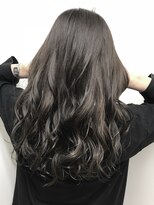 ウィ ラグゼ 北千住店(Oui luxe)&nbsp;外国人風☆グレージュヘアー