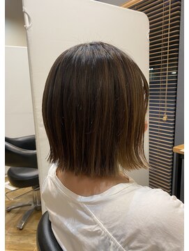 アルター(aL ter) ショートボブ