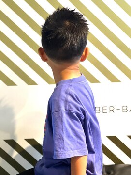 バーバーバー アカバネ(BARBER-BAR AKABANE) キッズカット【BARBER-BAR】