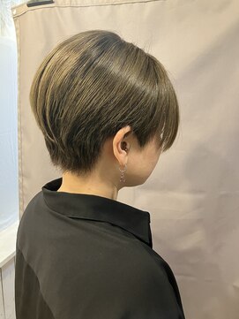ピリナ(PILINA) マット系丸みショート