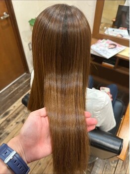 アトート(atoto)の写真/厳選されたトリートメント取り扱い◇ダメージを受けた髪も内側から補修し、根元～毛先までうるつやで美しく