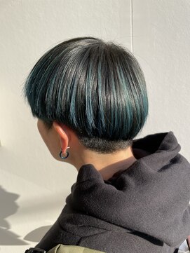 美容室 アイディー i-dee ターコイズブルーハイライト