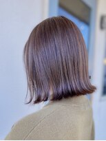 ヒゲメガネ(higemegane)&nbsp;伸ばし途中の方にも◎外ハネボブ×ベージュ