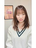 大人カジュアル顔周りレイヤー