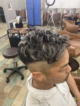 ヘアーズルーム 近鉄八尾(hair's RooM) スキンフェード