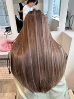 カラ ヘアーサロン(Kala Hair Salon)&nbsp;ハイライトバレイヤージュダブルカラーケアブリーチ20代30代40代