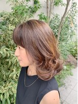 DAMANI 表参道 髪質改善/ヘッドスパ/ハイライト/白髪染め/白髪ぼかし/縮毛矯正&nbsp;似合わせカット/ミディアムレイヤーカット[表参道駅]