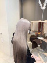 リア 近鉄八尾店(Lia) ホワイトシルバー