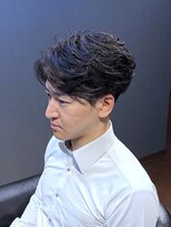 ビーダンディー(Bee dandy) ビジネスマッシュショート フェザーパーマ センターパート